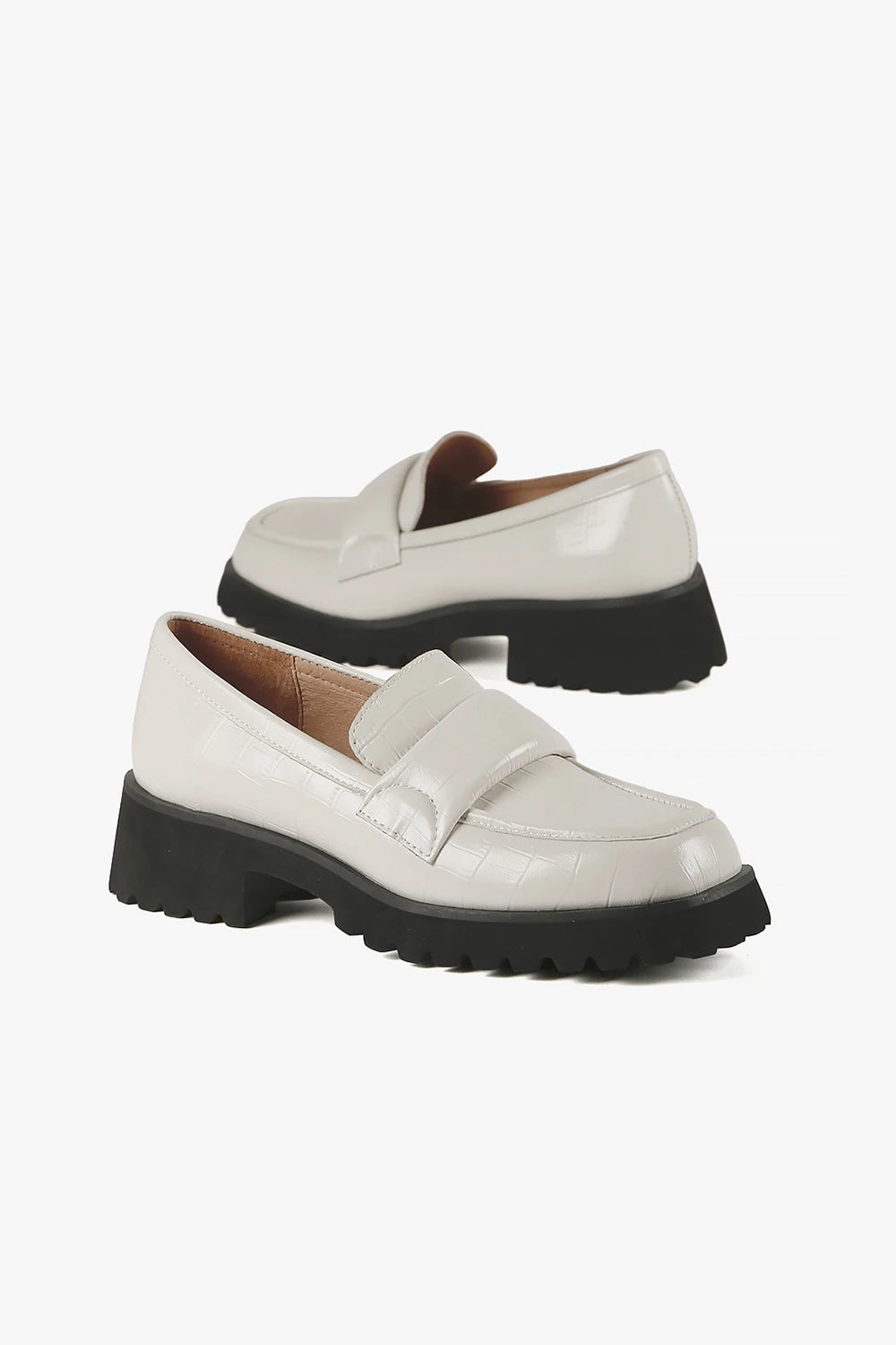 ALL BLACK FOOTWEAR - Banded Lugg Loafer - Ivory Leather Comfortable Derby Style  