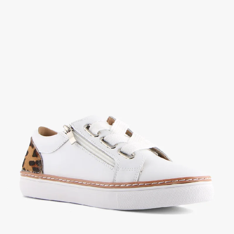 CHICKA WHITE/LEOPARD Checkered Shoe Pattern Look  