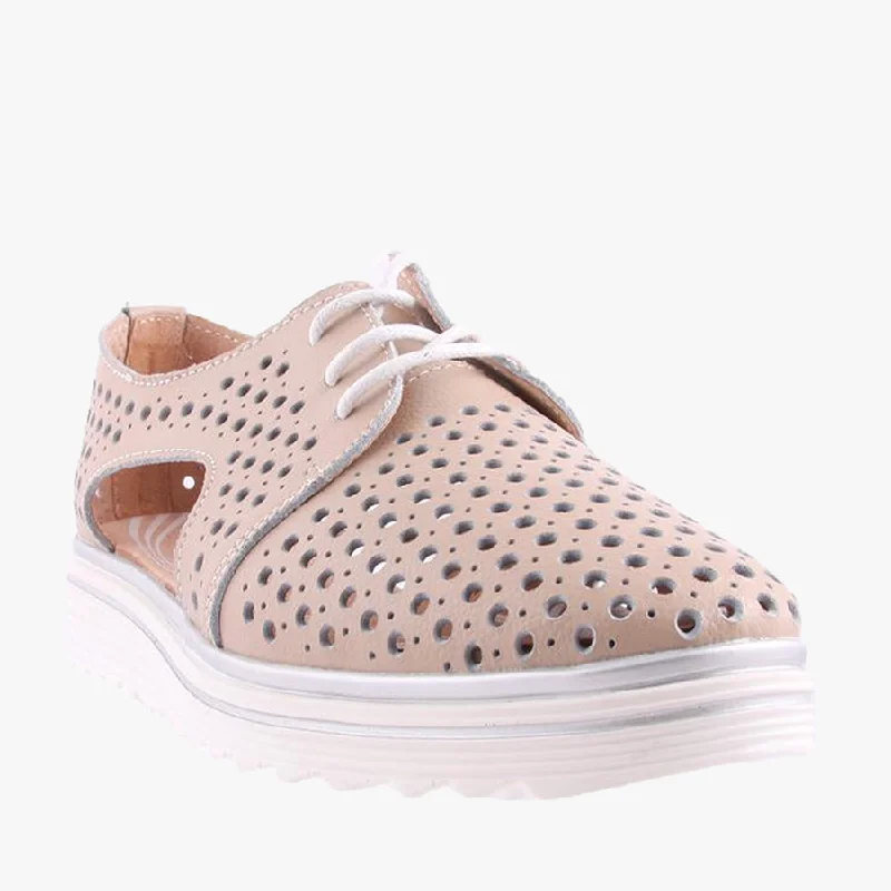 CRUISER BEIGE Distressed Leather Shoe Style  