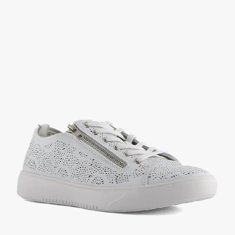DAVAN WHITE Sustainable Shoe Design  