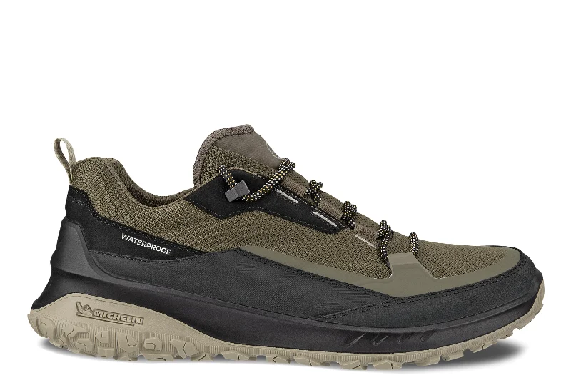 ECCO - 824254 - ULT-TRN MEN Athleisure Derby Style  